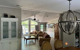 Florida Woodland Retreat